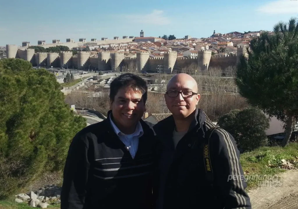 Peregrinando Juntos peregrinaciones May Carabano y Noe Pernia y Alexis Trujillo Reinefeld