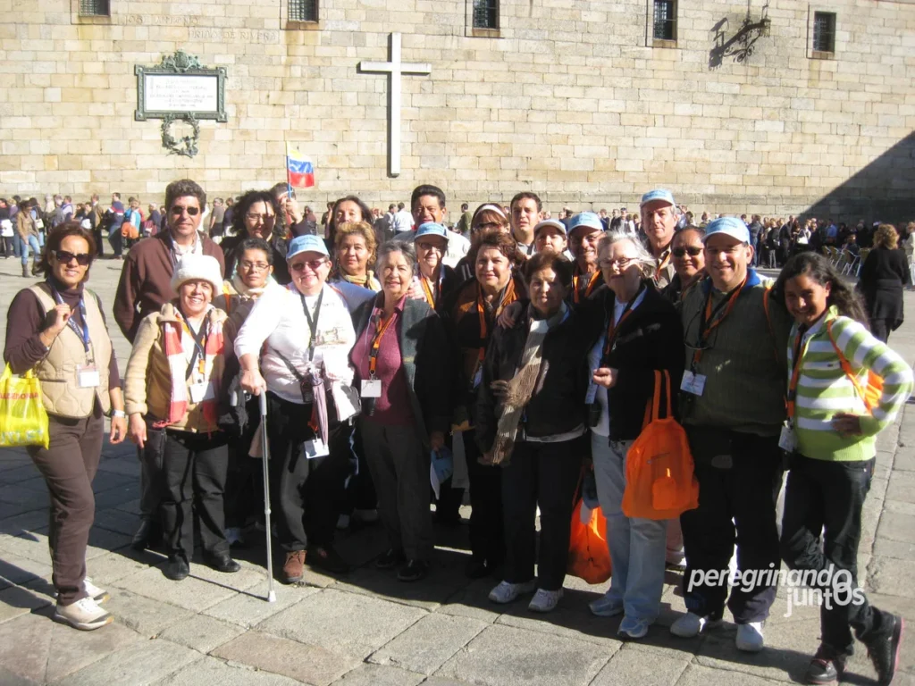 Peregrinación Camino de Santiago Peregrinando Juntos Peregrinaciones May Carabano y Noé Pernía
